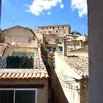 T3 Au Centre De Les Bains Greoux-les-Bains