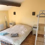 Apartamento T3 Au Centre De Les Bains