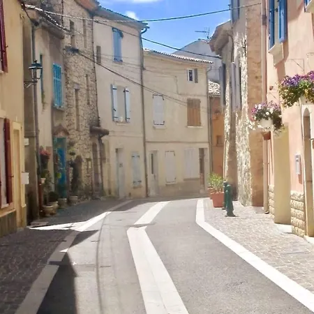 T3 Au Centre De Les Bains Apartment