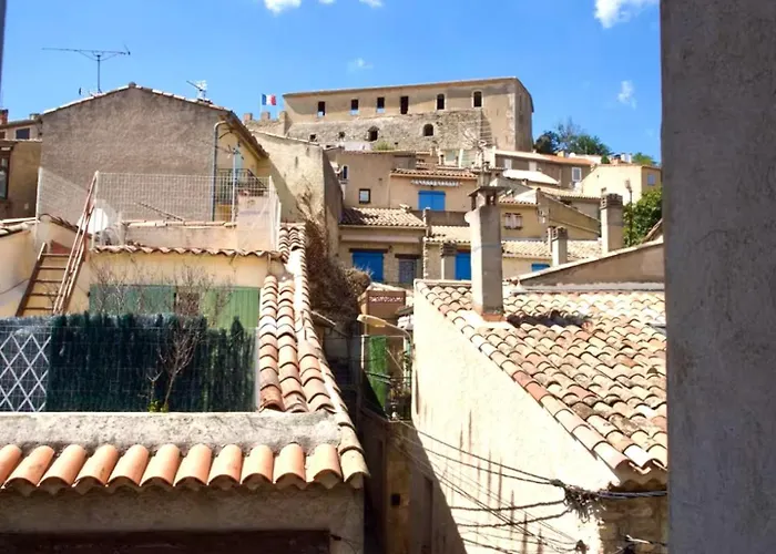 T3 Au Centre De Les Bains Greoux-les-Bains